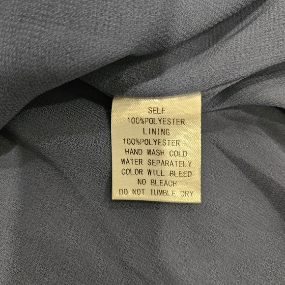 NWT Pinch Ruffle Dress - Size S - Picture 12 of 16